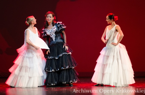 Opera b/o 2012 rok
