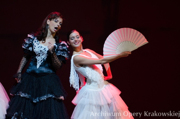 Opera b/o 2012 rok