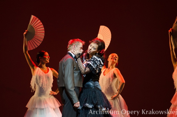 Opera b/o 2012 rok
