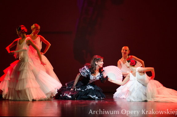 Opera b/o 2012 rok