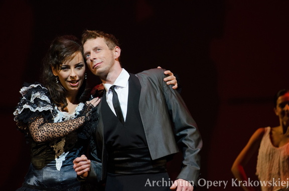 Opera b/o 2012 rok