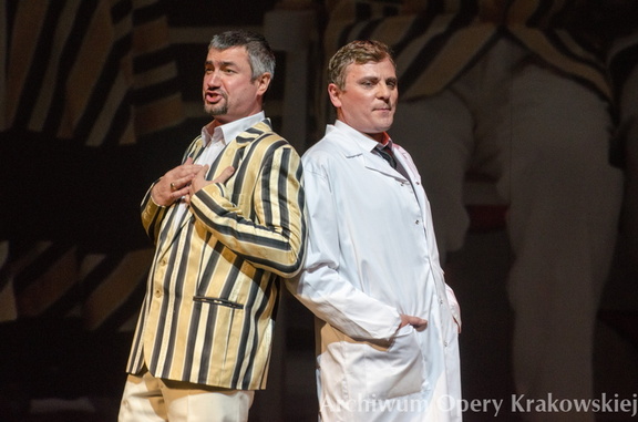 Opera b/o 2012 rok