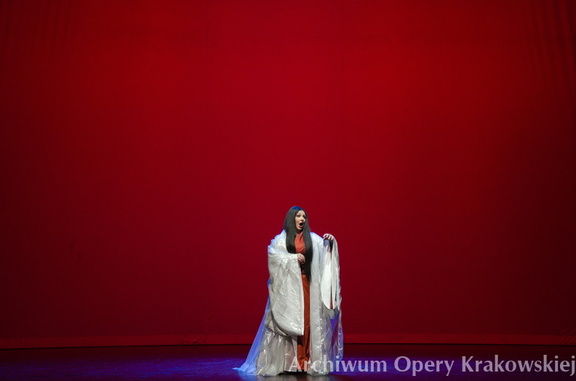 Opera b/o 2012 rok